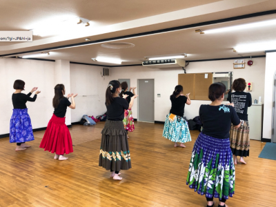 この春、フラ＆タヒチアンを始めませんか？